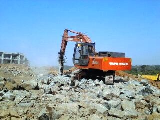 Earthwork of 2.75 Pipe at Khopoli photo 6